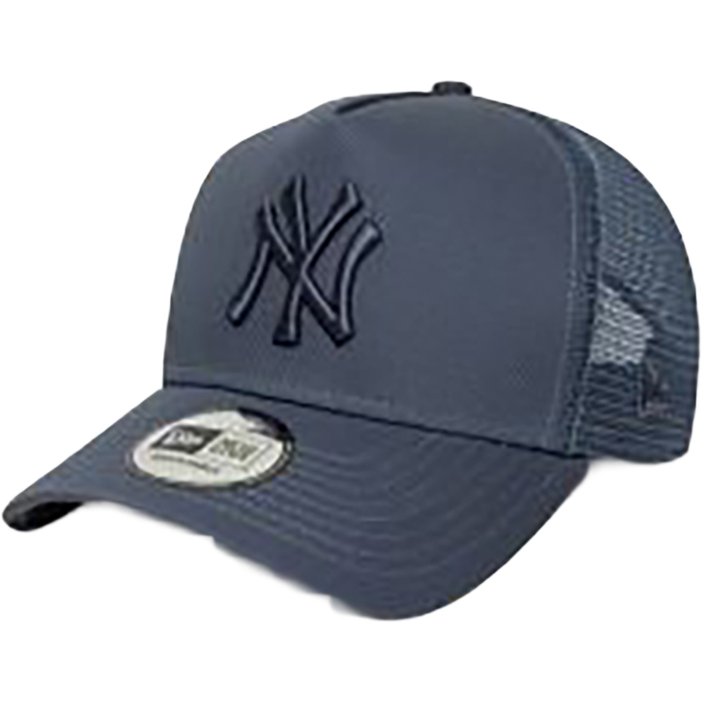 League Essential Trucker New York Yankees Cap OSFM