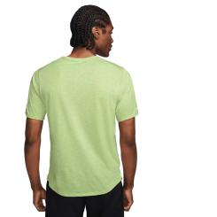 Dri-FIT Run Division Short-Sleeve Running Top 