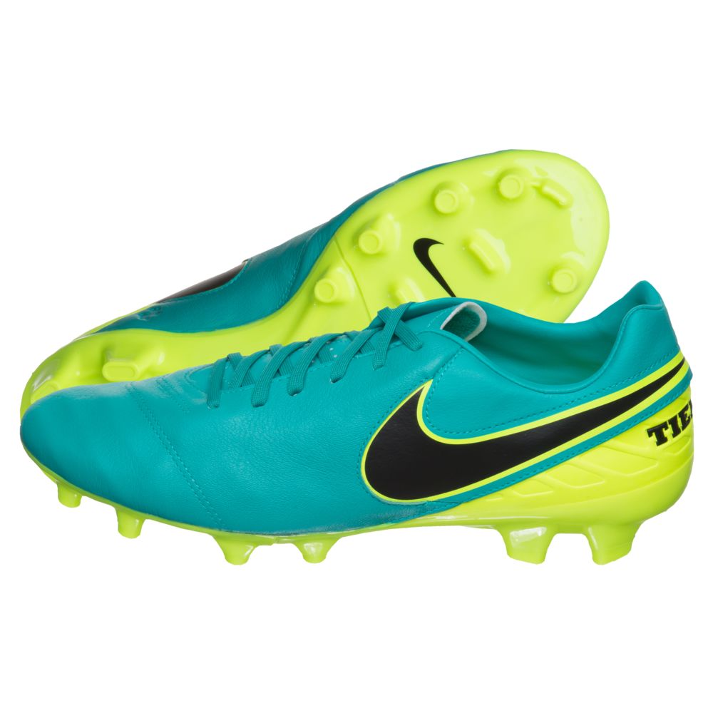 nike tiempo mystic v